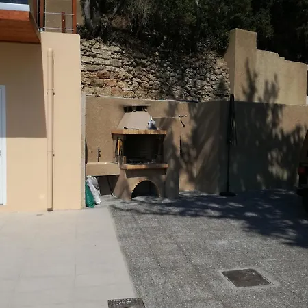 Vila Louloudi Hills 1