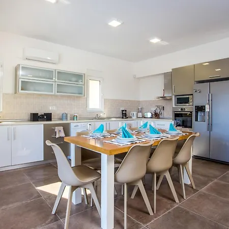 Louloudi Hills 1 Vila